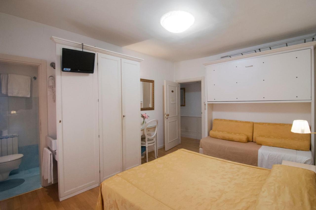 ונציה Albergo Ai Tolentini מראה חיצוני תמונה
