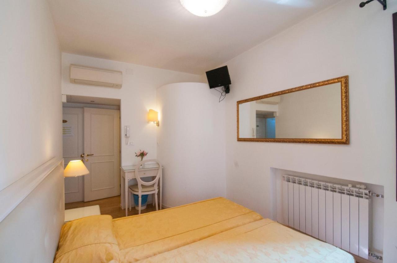 ונציה Albergo Ai Tolentini מראה חיצוני תמונה